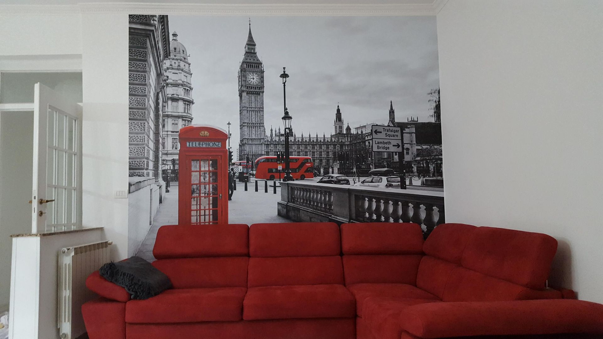 DECORAZIONE PARETE LONDRA MONDOSTICKERS Soggiorno moderno PVC decorazione casa, decorazione d'interni, decorazione pareti, decorazione soggiorno, progettazione grafica, home decor, interior decoration, wall art, wall decor, london