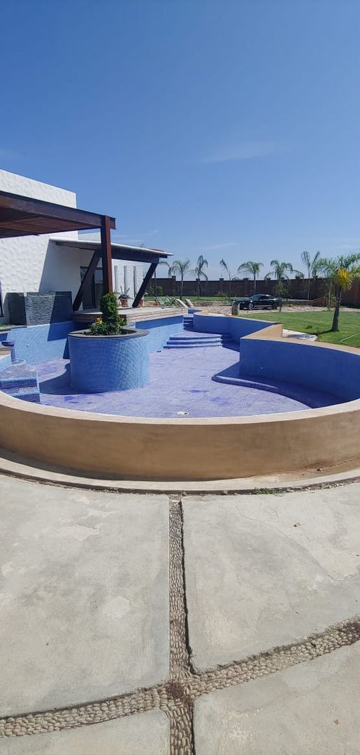 Alberca en fraccionamiento Colinas del Sur Leon Gto, Albercas DCA Albercas DCA Garden Pool