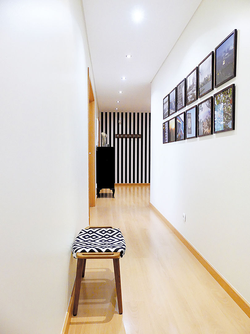 Projeto 98 | Hall Alta de Lisboa, maria inês home style maria inês home style Mediterranean style corridor, hallway and stairs