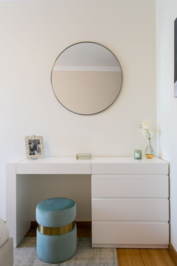 Sala & Suite | Loures, Traço Magenta - Design de Interiores Traço Magenta - Design de Interiores Cuartos de estilo moderno