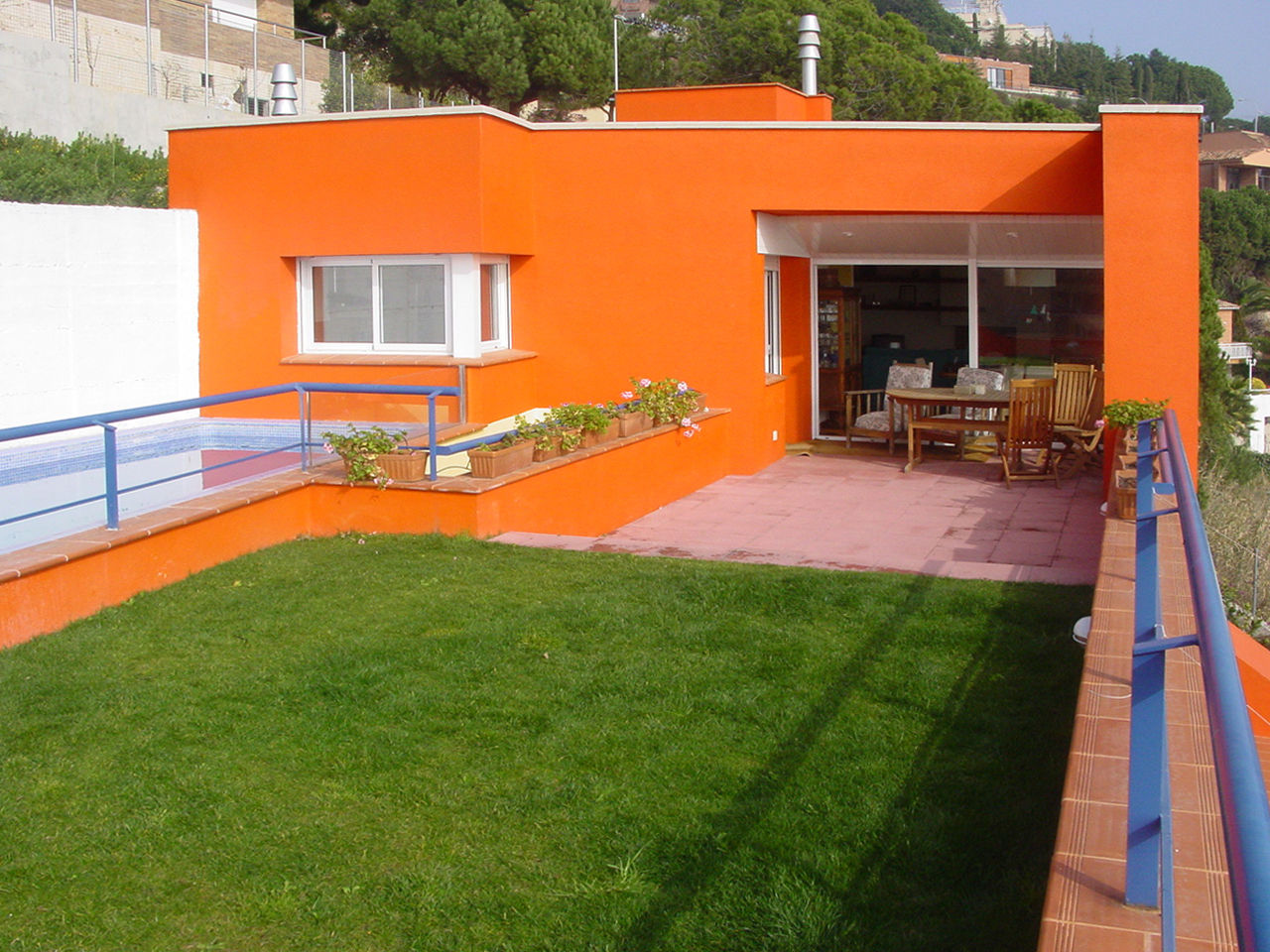 Vivienda unifamiliar con piscina en Premià de Dalt, Xavier Llagostera, arquitecto Xavier Llagostera, arquitecto Casas minimalistas Betão