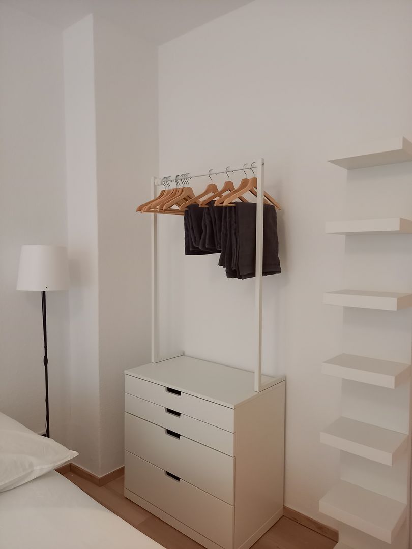 Ikea Flat in Berlin, Press profile homify Press profile homify 모던스타일 주택 Accessories & decoration