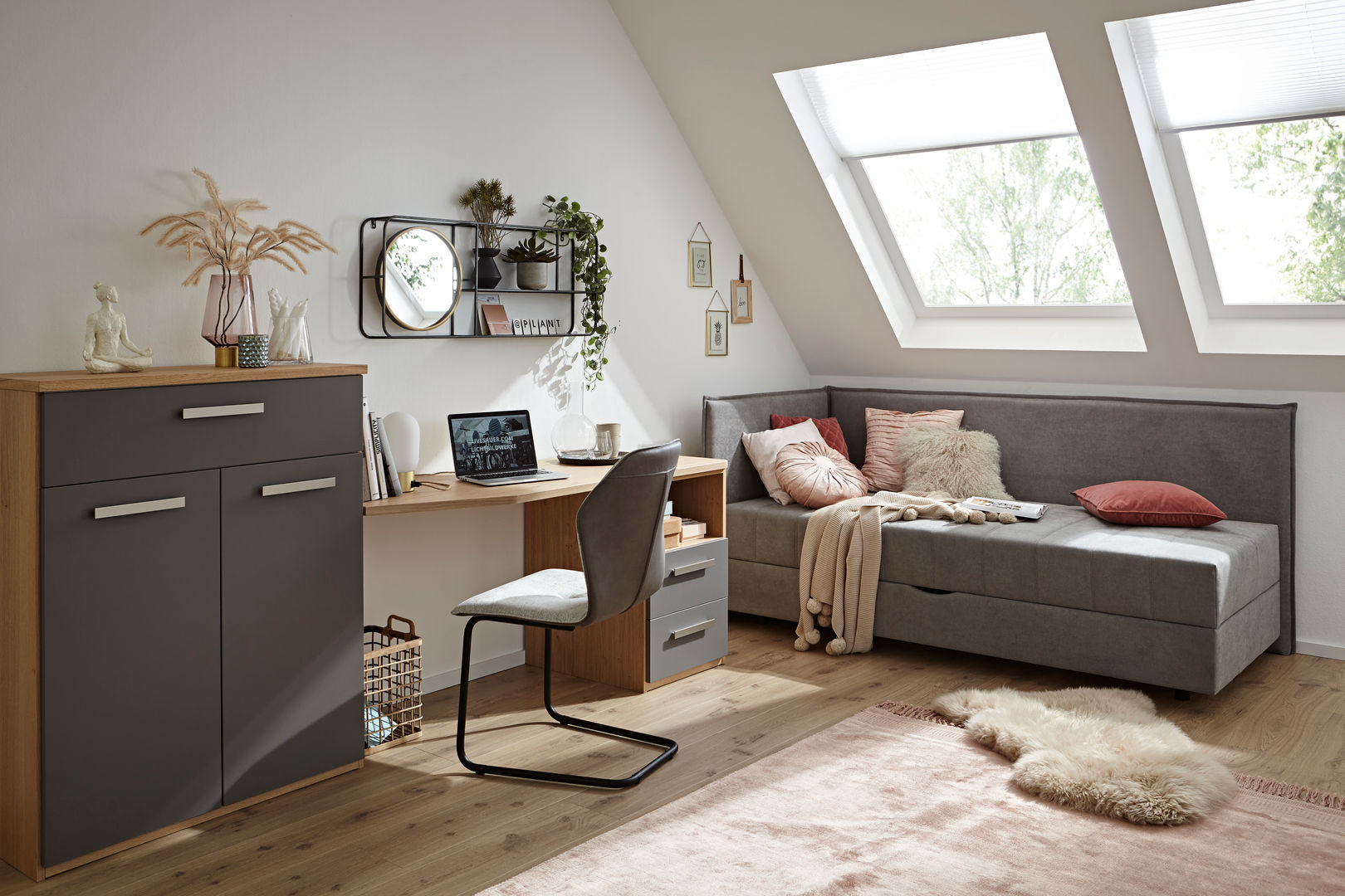 Kleine Zimmer einrichten: Tipps und Tricks, Homepoet GmbH Homepoet GmbH Modern living room