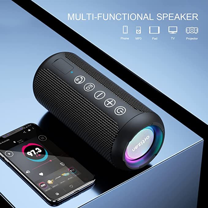 Bluetooth speaker, Press profile homify Press profile homify ห้องนั่งเล่น