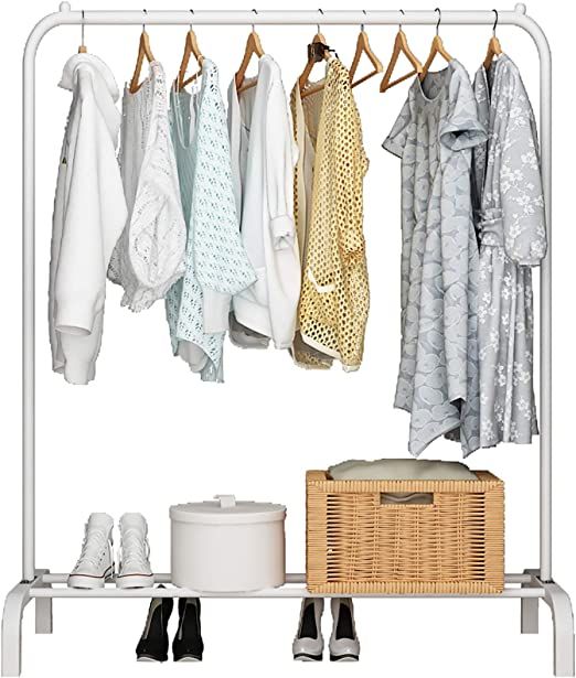 clothes rack, Press profile homify Press profile homify Storage room