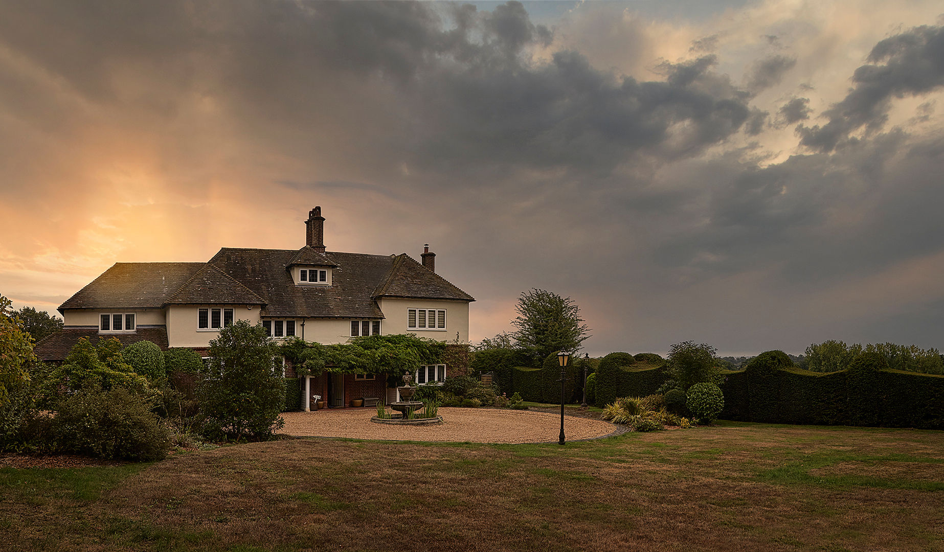 Relocating to the Country Niki Schafer Interior Design 전원 주택 country house,relocation,country style,mansion