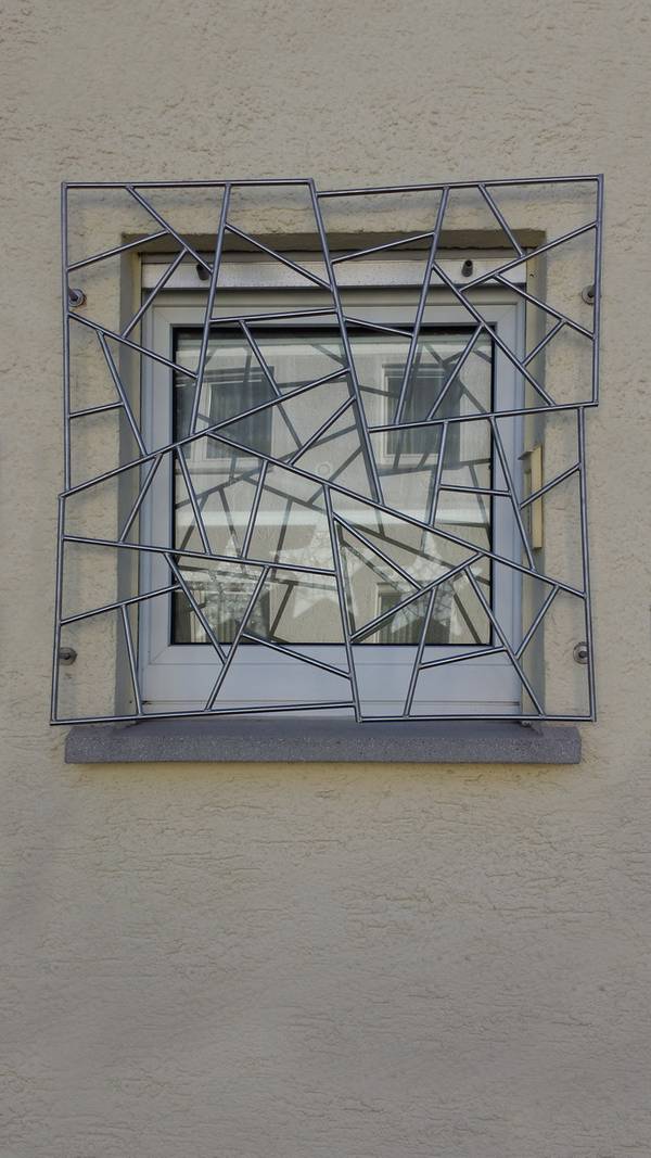 Fenstergitter aus Edelstahl