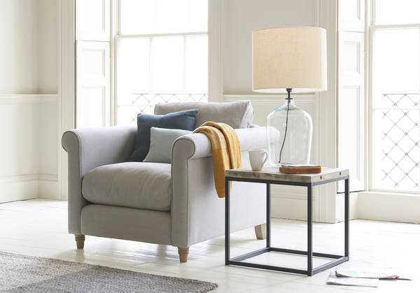 Loaf weekender outlet sofa