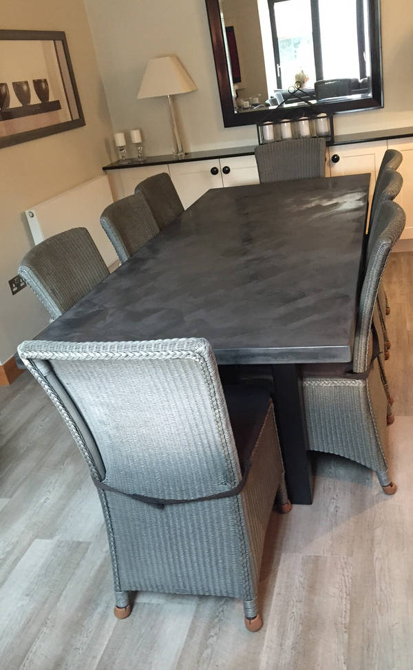 Daniel top concrete table