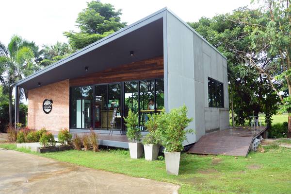 ร้านอาหาร กาแฟ สไตล์โมเดิรน์ | homify ร้านอาหาร กาแฟ สไตล์โมเดิรน์ | Homify