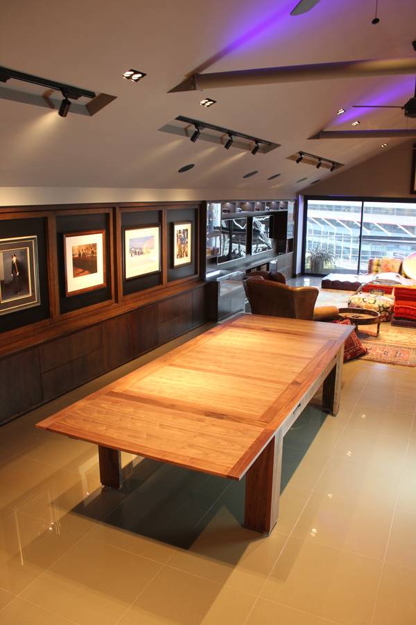 Spartan Rollover Pool Dining Table with brilliant and space