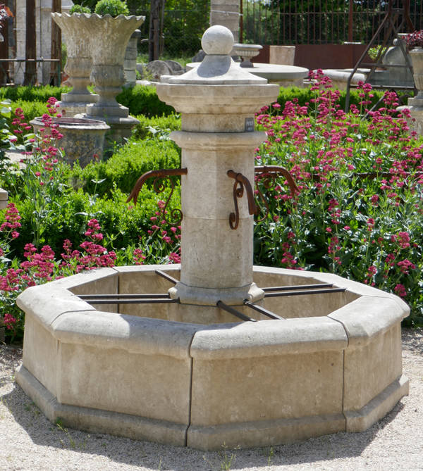 Fabricant de fontaines centrales en pierre naturelle